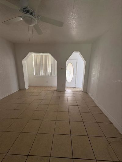 Image No.27-3 Bed House for sale