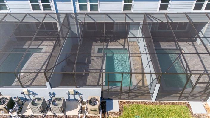 Image No.30-5 Bed Townhouse for sale