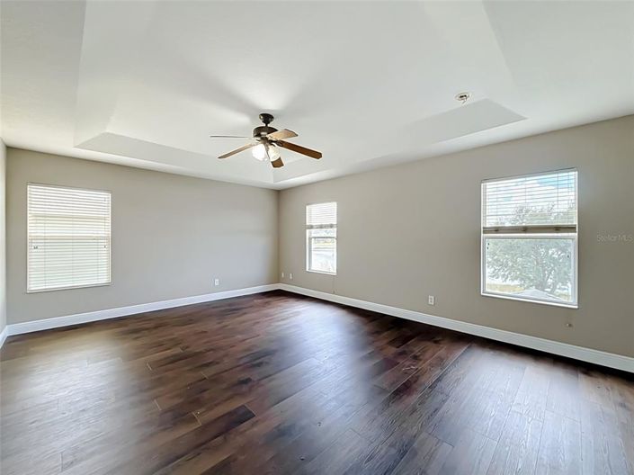 Image No.23-3 Bed House for sale