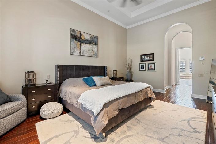 Image No.33-5 Bed House for sale
