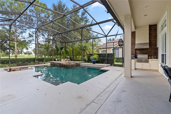 Image No.48-5 Bed House for sale
