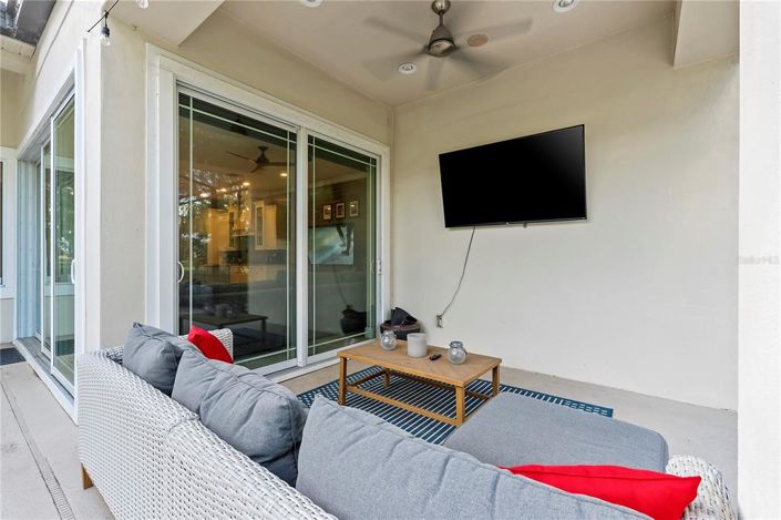 Image No.52-5 Bed House for sale