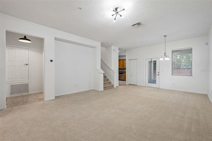 Image No.5-3 Bed Townhouse for sale
