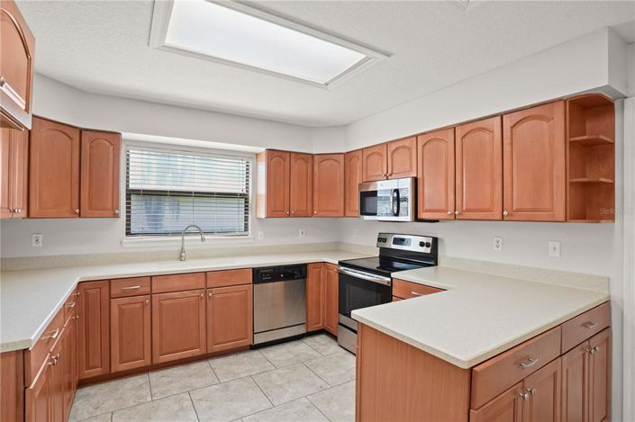 Image No.14-3 Bed House for sale