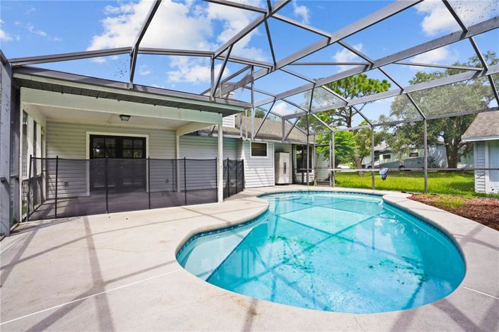 Image No.7-3 Bed House for sale