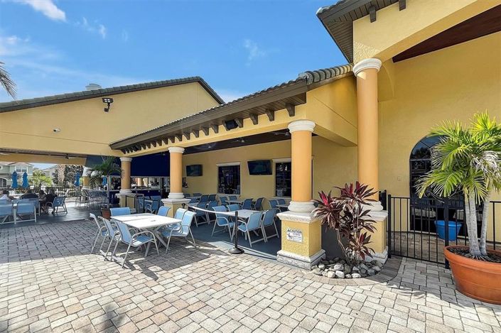 Image No.43-4 Bed Townhouse for sale