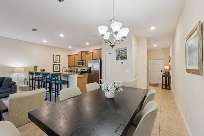 Image No.5-4 Bed Townhouse for sale