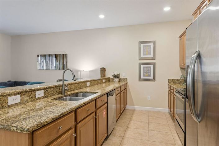 Image No.8-4 Bed Townhouse for sale