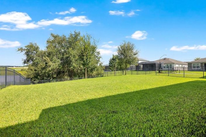 Image No.35-5 Bed House for sale