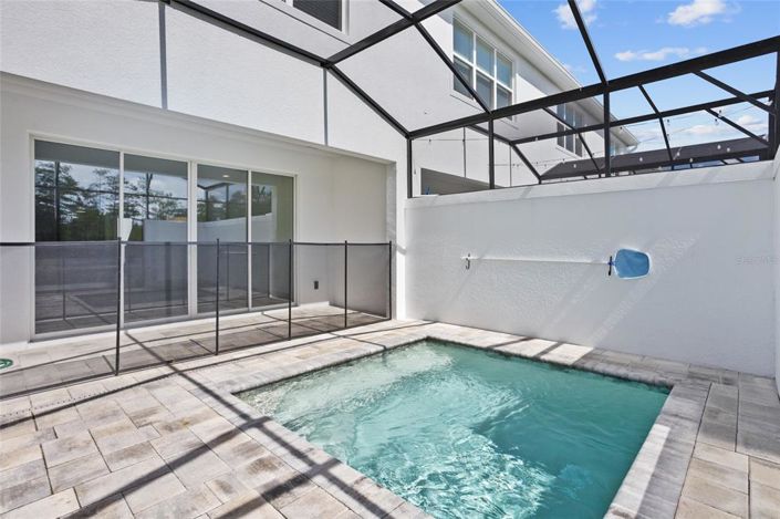 Image No.3-4 Bed Townhouse for sale