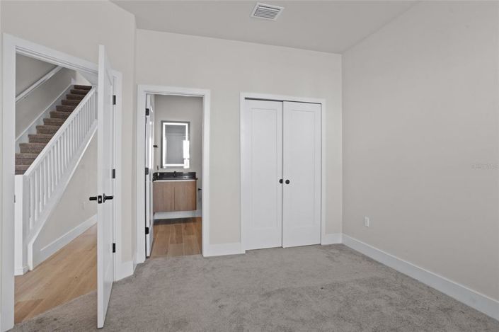 Image No.4-4 Bed Townhouse for sale