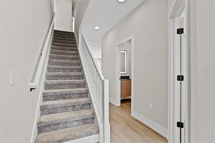 Image No.8-4 Bed Townhouse for sale