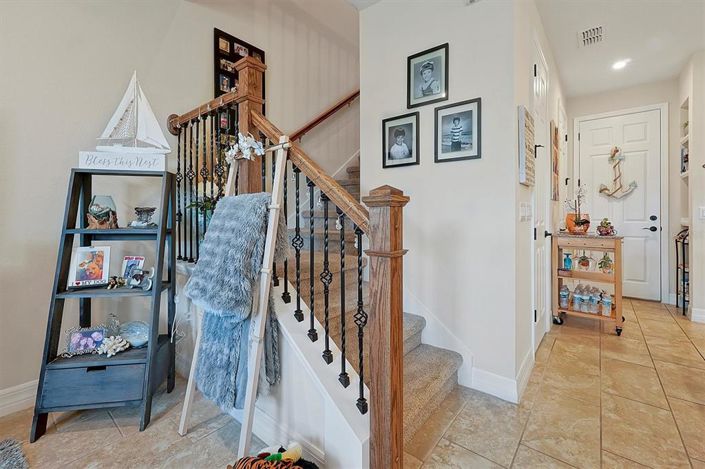 Image No.14-3 Bed Townhouse for sale