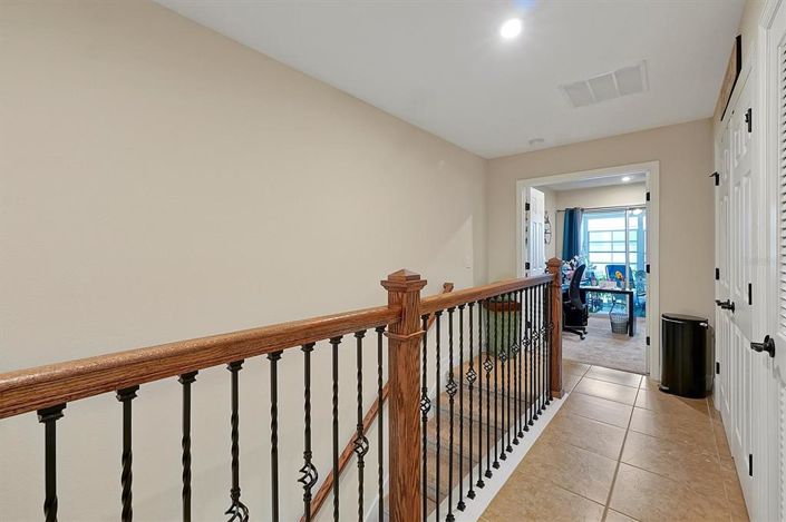 Image No.26-3 Bed Townhouse for sale