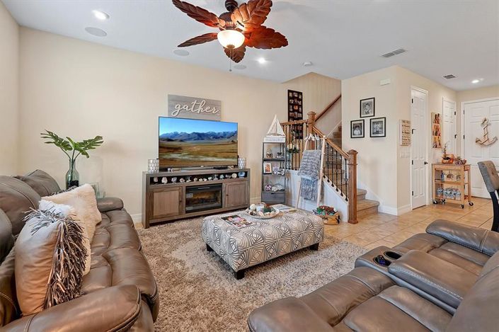 Image No.3-3 Bed Townhouse for sale