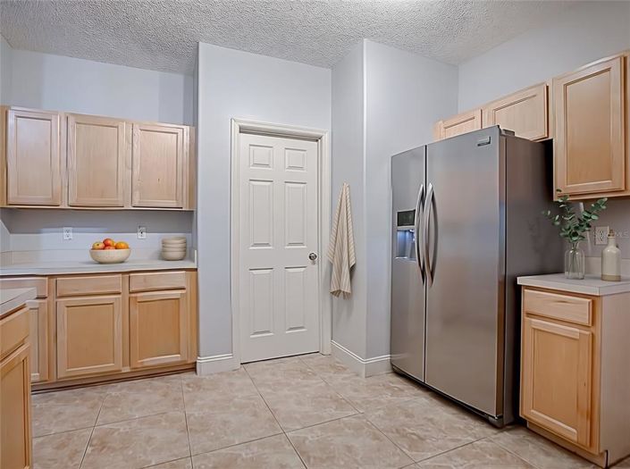 Image No.16-4 Bed House for sale