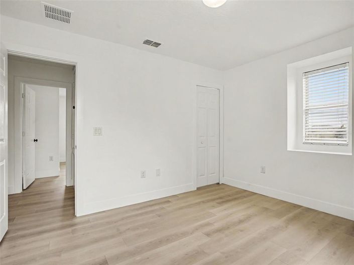 Image No.21-4 Bed House for sale