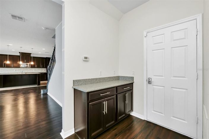 Image No.20-5 Bed House for sale