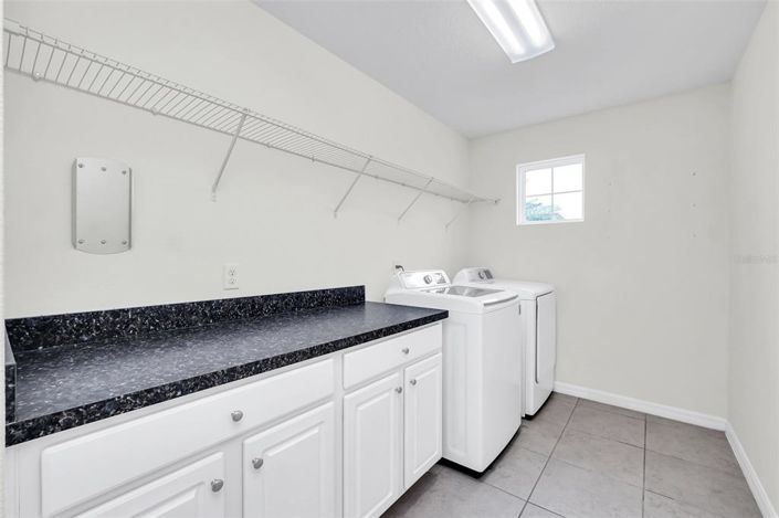 Image No.36-5 Bed House for sale