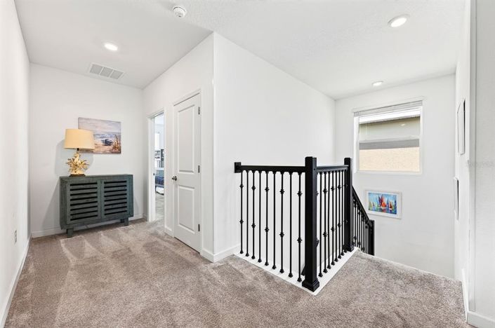 Image No.20-6 Bed House for sale