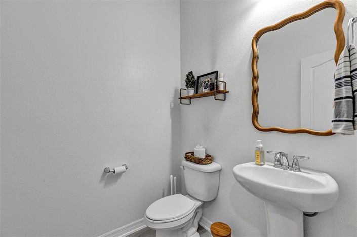 Image No.21-4 Bed House for sale