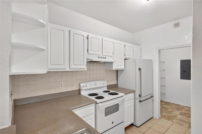 Image No.13-2 Bed Apartment for sale