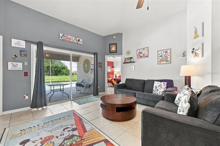 Image No.17-4 Bed House for sale