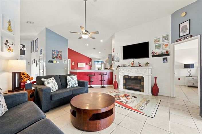 Image No.19-4 Bed House for sale