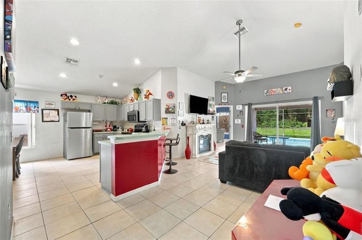 Image No.9-4 Bed House for sale