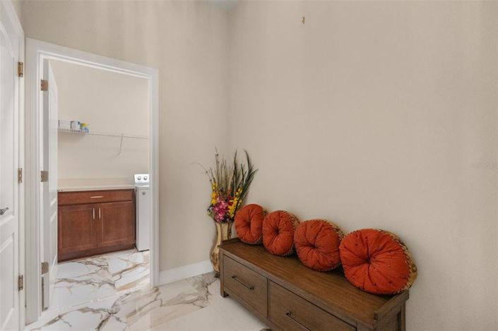 Image No.28-3 Bed House for sale