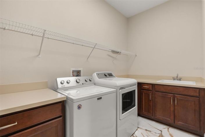 Image No.29-3 Bed House for sale