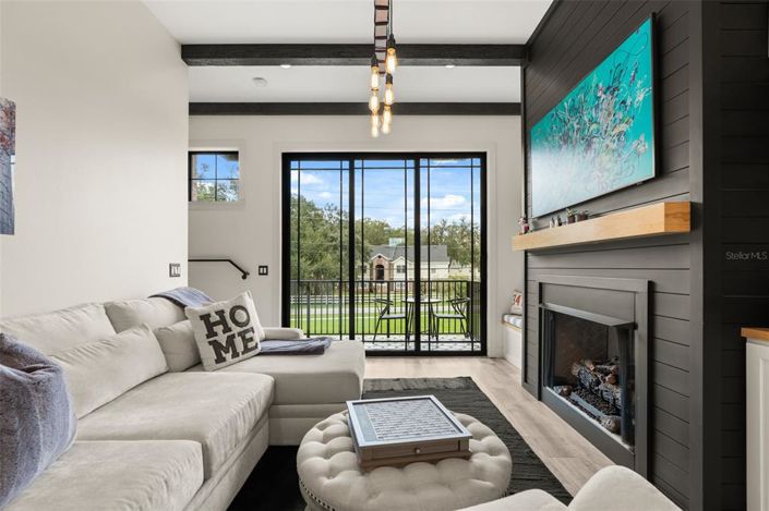 Image No.3-3 Bed Townhouse for sale