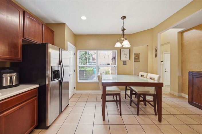 Image No.17-3 Bed Townhouse for sale