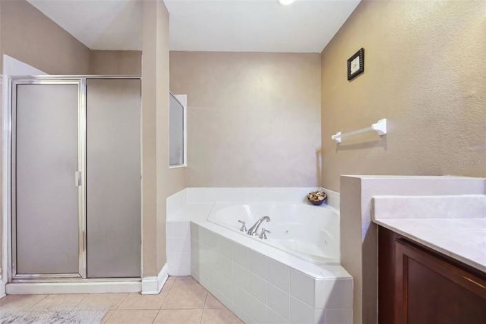 Image No.26-3 Bed Townhouse for sale