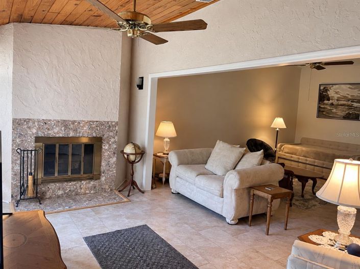 Image No.6-2 Bed Villa for sale