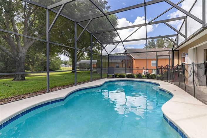 Image No.44-3 Bed House for sale