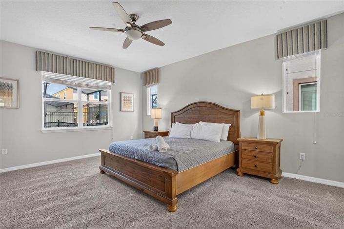 Image No.24-7 Bed House for sale