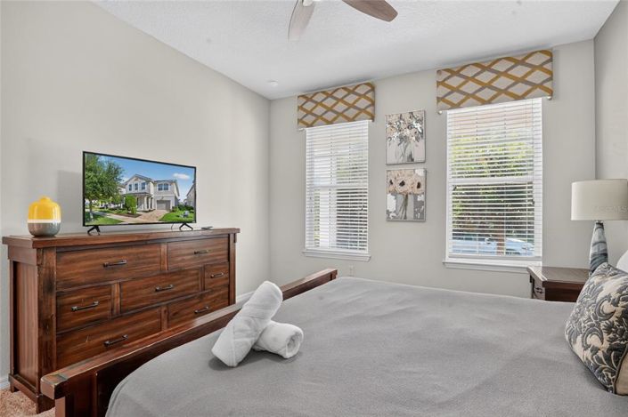 Image No.33-7 Bed House for sale
