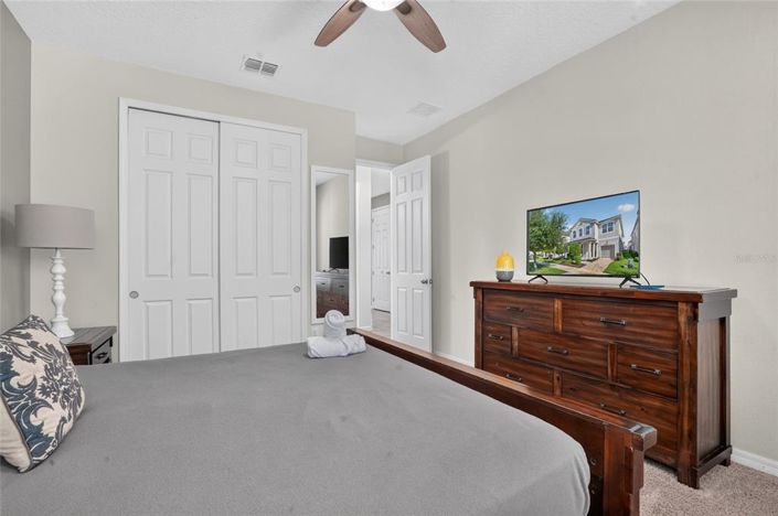 Image No.35-7 Bed House for sale
