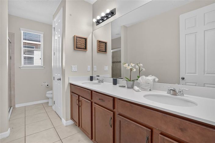 Image No.57-7 Bed House for sale