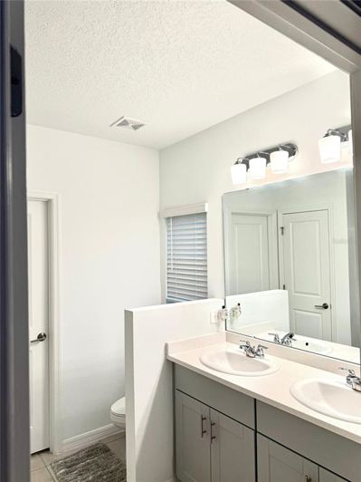 Image No.9-3 Bed House for sale