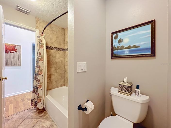 Image No.30-4 Bed House for sale