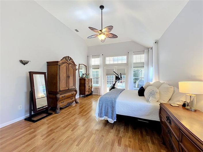 Image No.41-4 Bed House for sale