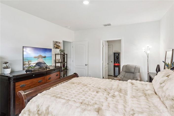 Image No.21-4 Bed House for sale