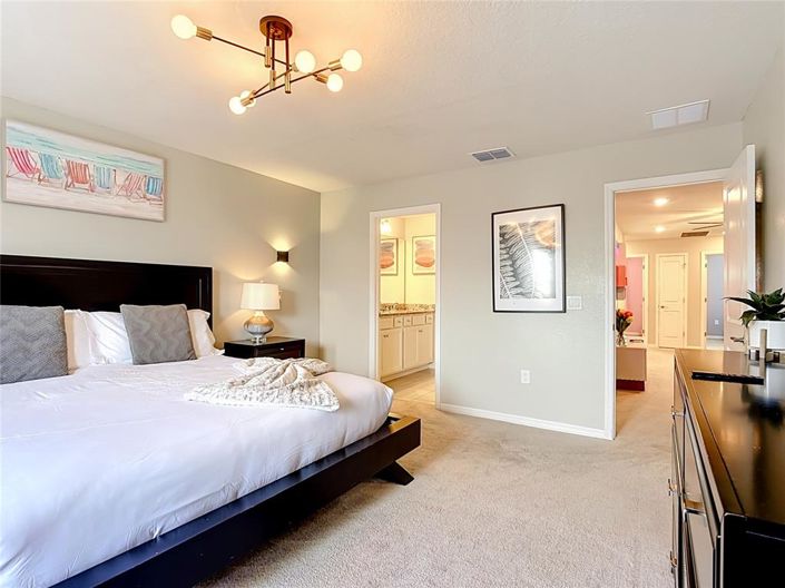 Image No.35-5 Bed Townhouse for sale
