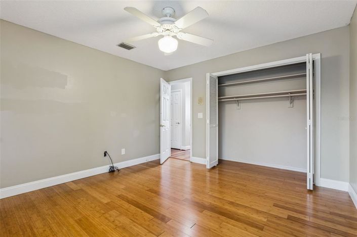 Image No.51-5 Bed House for sale