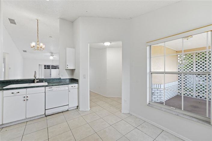 Image No.21-3 Bed House for sale