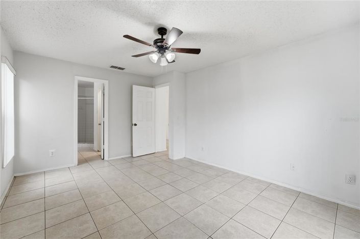 Image No.24-3 Bed House for sale