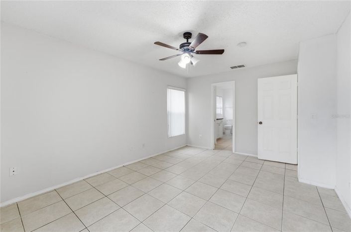 Image No.25-3 Bed House for sale