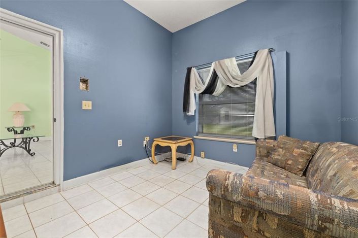 Image No.38-4 Bed House for sale